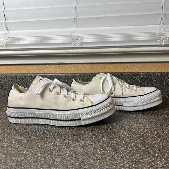 Converse All Star Ivory Canvas Gray Print Platform Womens 9 Sneaker Lace Up Shoe - Picture 3 of 11